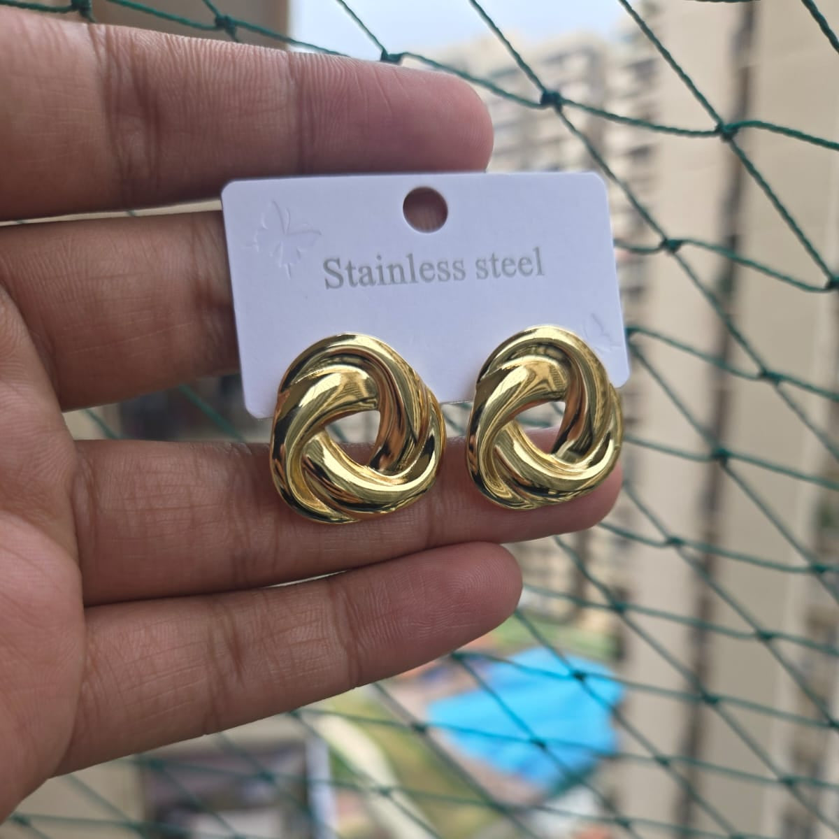 Golden Knot Studs