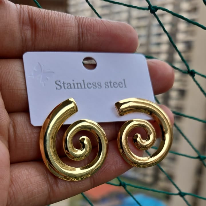 Golden Spiral Studs