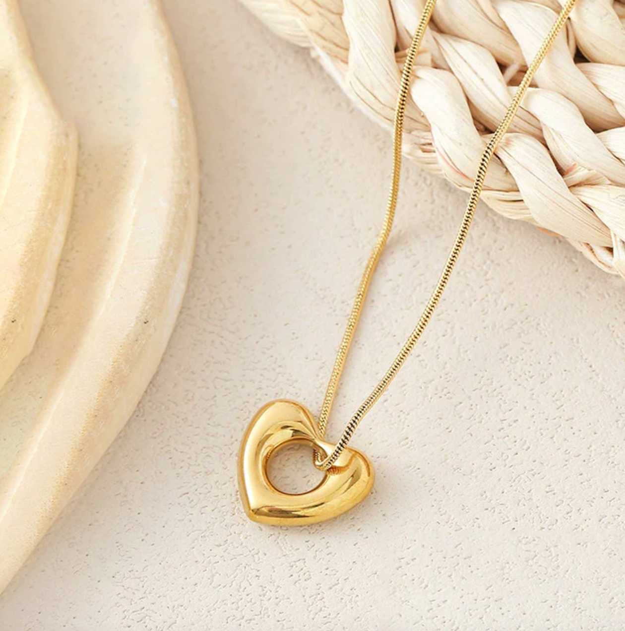 Gold Plated Anti Tarnish Stainless Steel Heart Themed Pendant