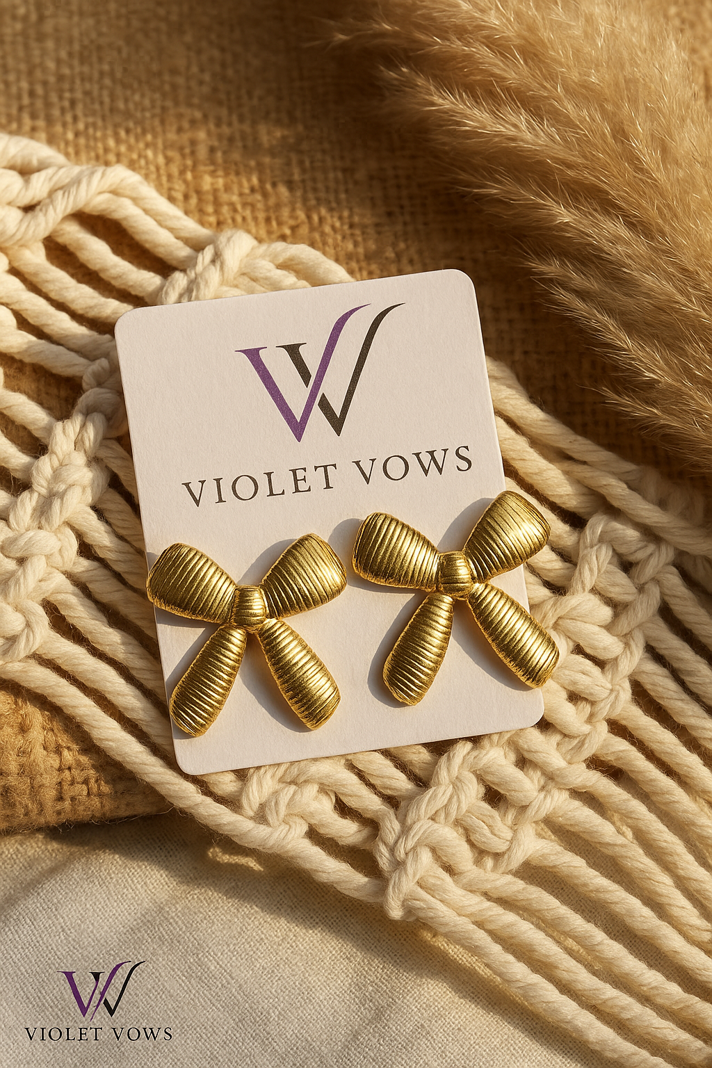 Golden Ribbed Bow Studs