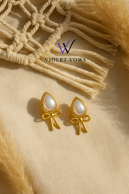 Teardrop Pearl & Gold Bow Earrings