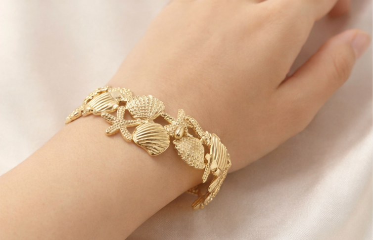Aurelia Seashell Gold Kada