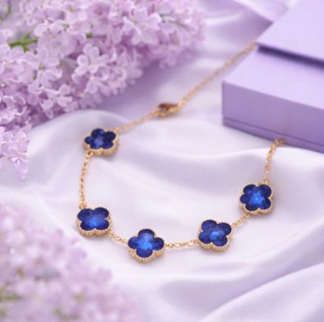 Blue Floral clover Bracelet for Women – Adjustable Charm Bracelet