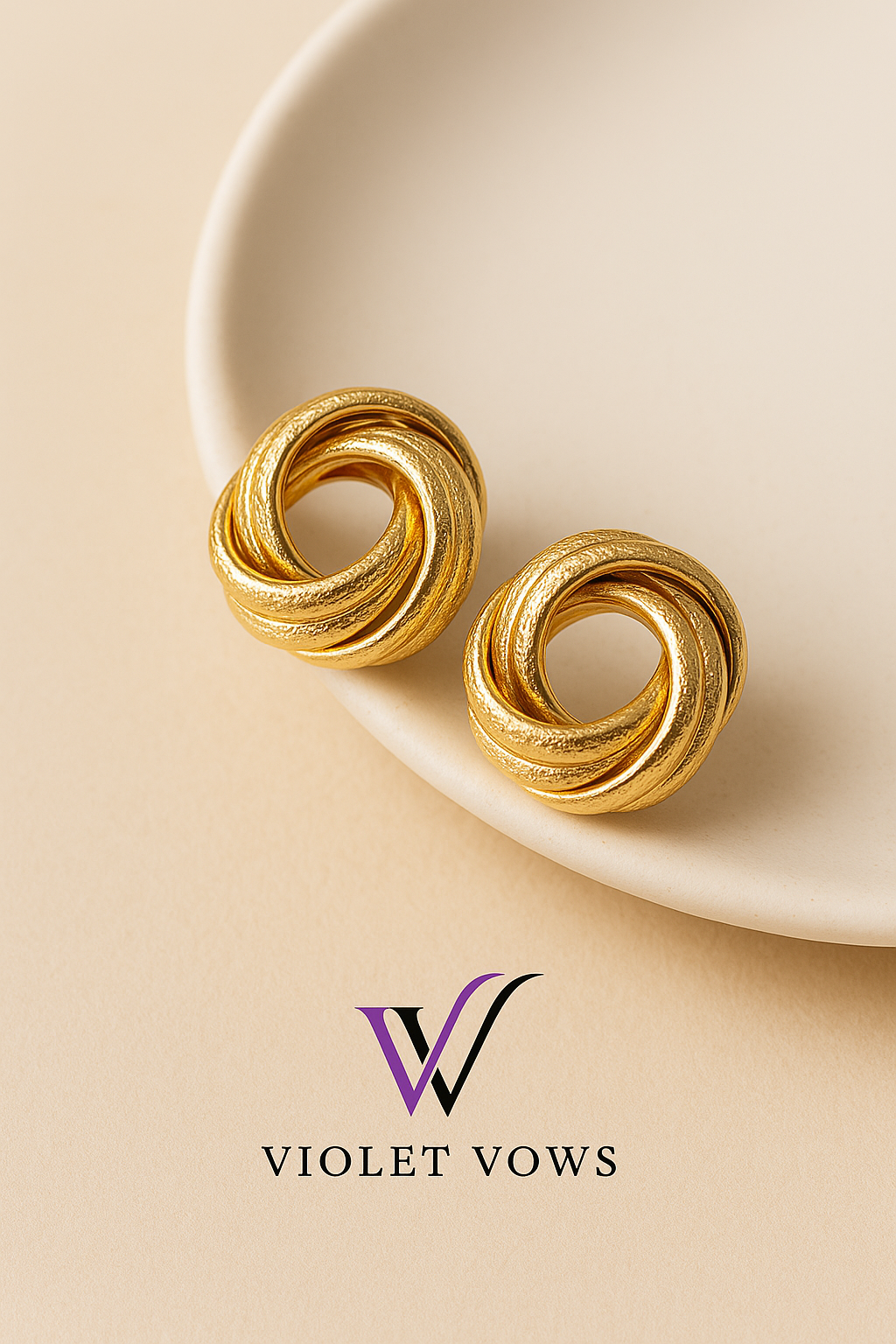 Classic Gold knot Stud Earrings