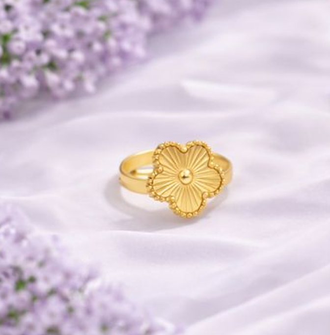 Gold Clover Adjustable Ring for Women – Elegant Floral Statement Ring