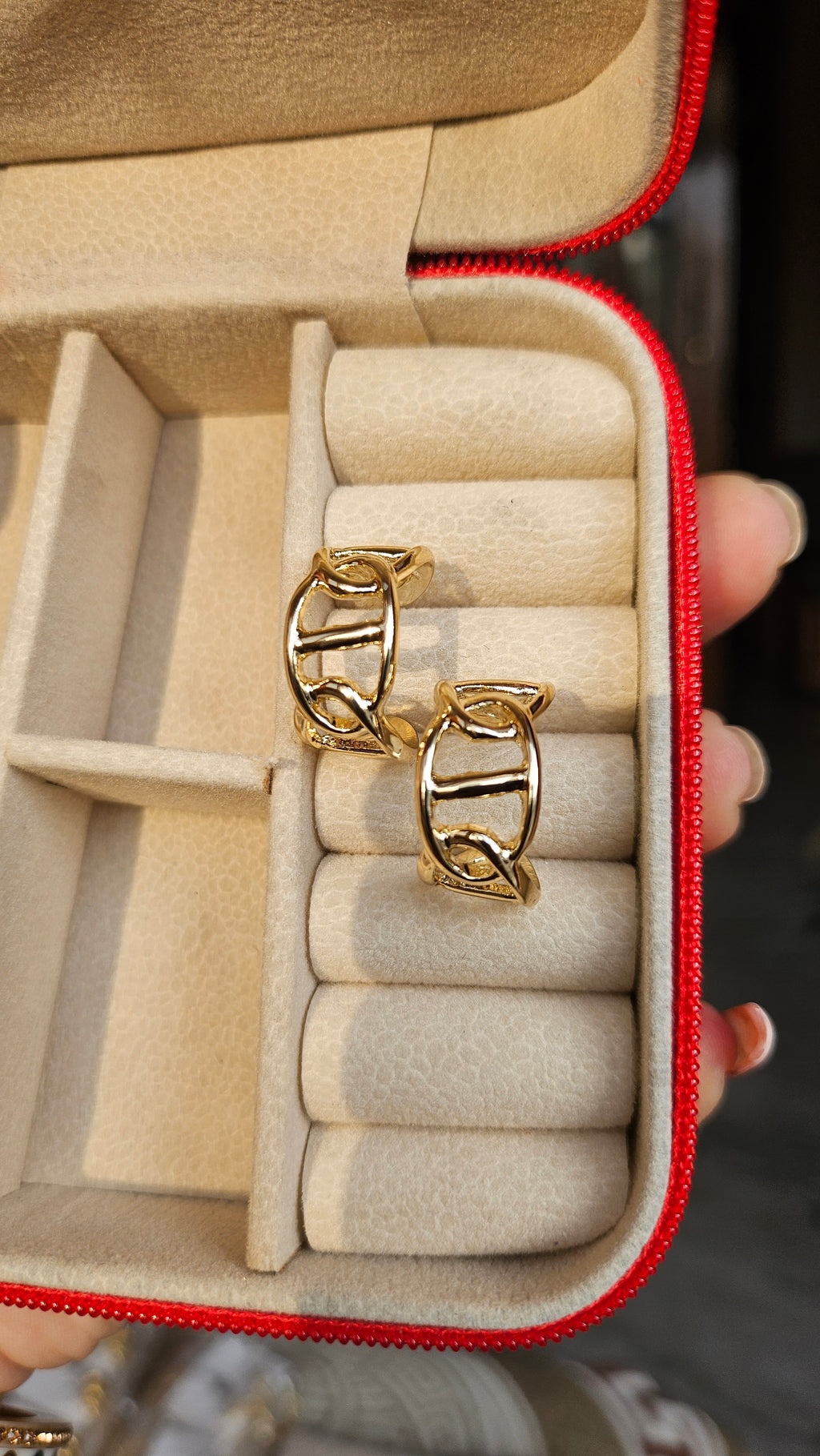 Gold Open Link Earrings