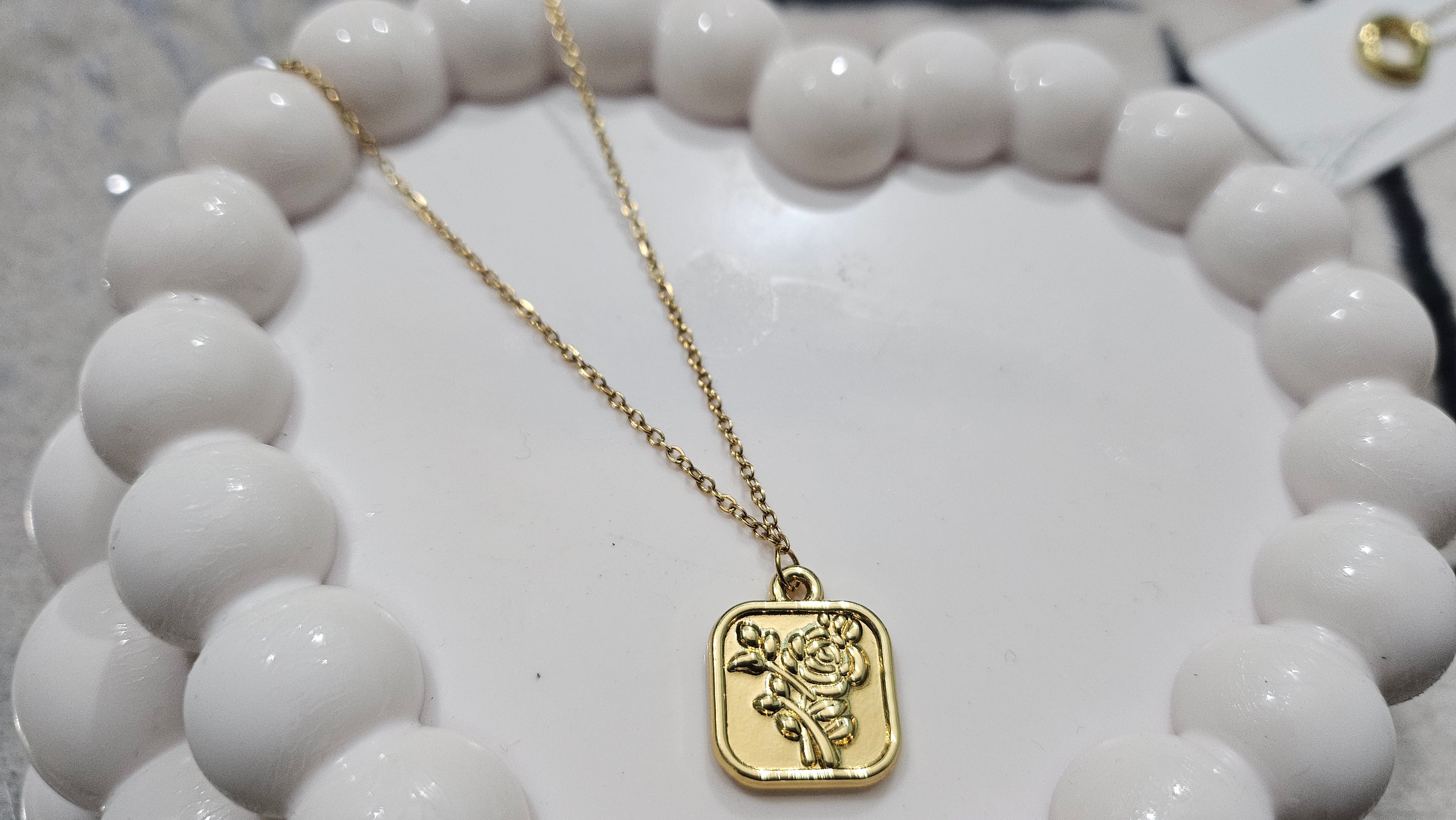 Golden Rose Square Pendant Necklace for Women – Anti-Tarnish Imitation Jewellery