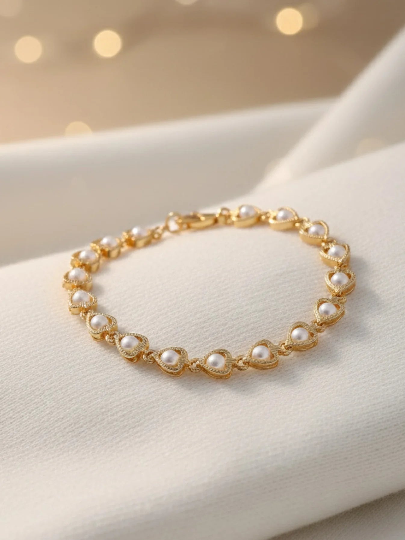 Olive Bracelet – Pearl Heart Gold Bracelet