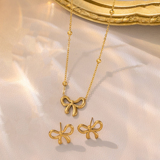 Gold Plated Anti Tarnish Bow Themed Jewellery Set