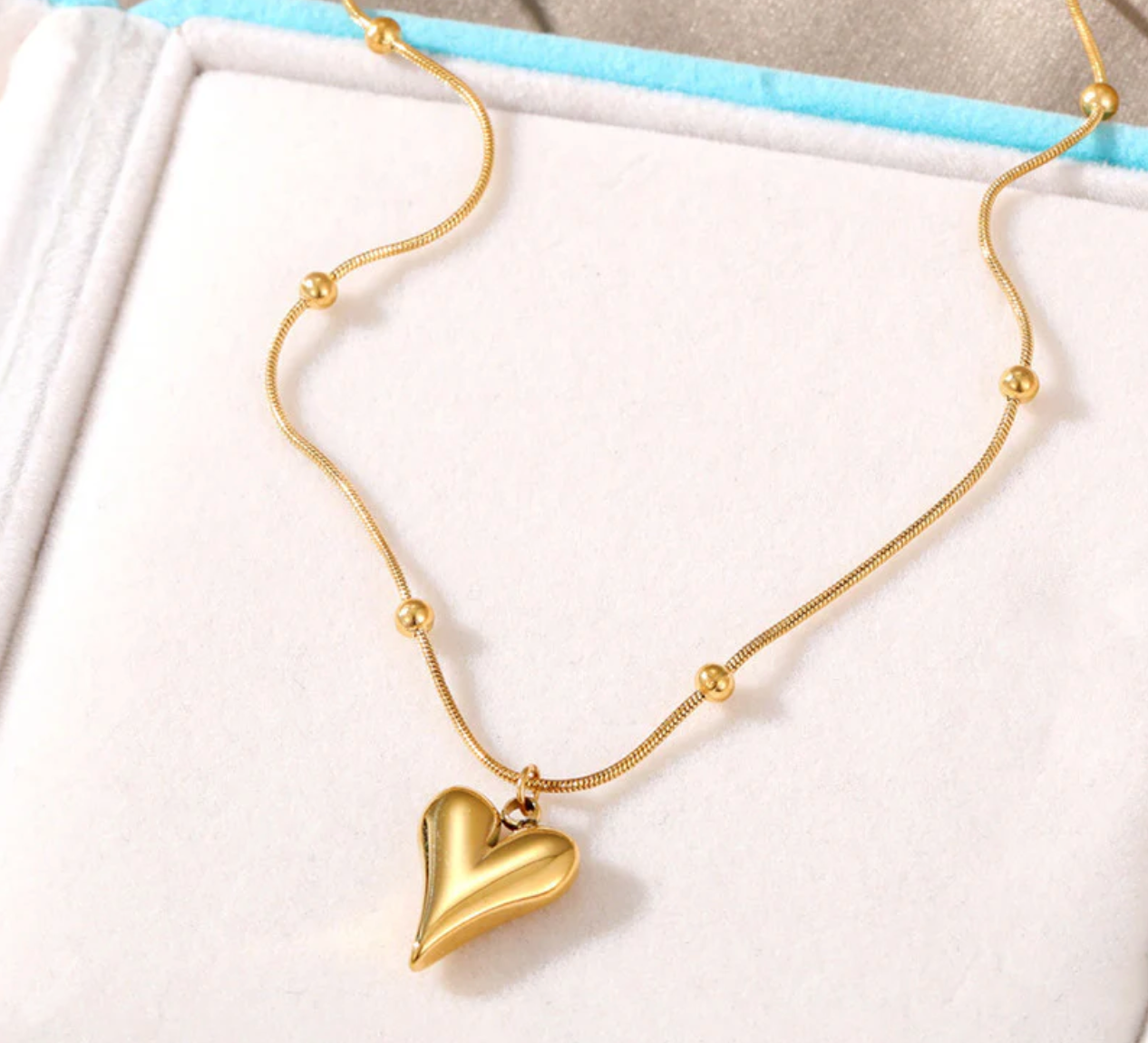Gold-Plated Anti Tarnish Heart themed Stainless Steel Pendant