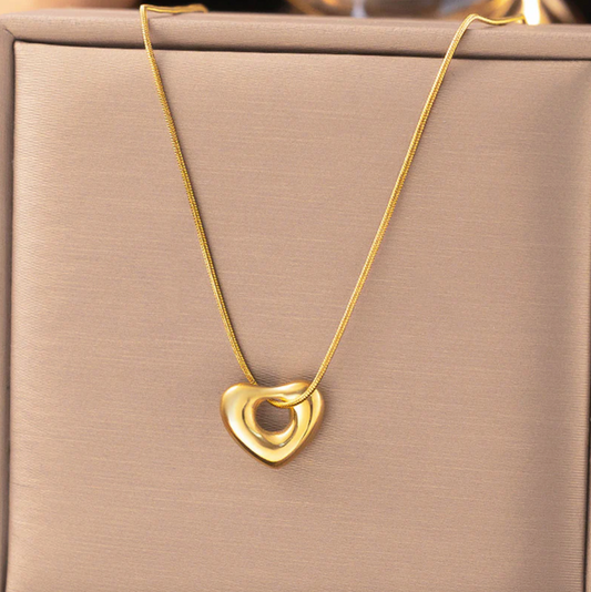 Gold Plated Anti Tarnish Stainless Steel Heart Themed Pendant