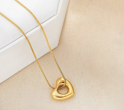 Gold Plated Anti Tarnish Stainless Steel Heart Themed Pendant