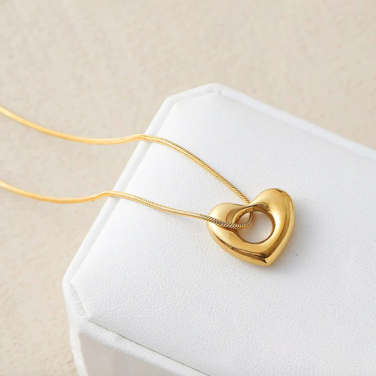 Gold Plated Anti Tarnish Stainless Steel Heart Themed Pendant