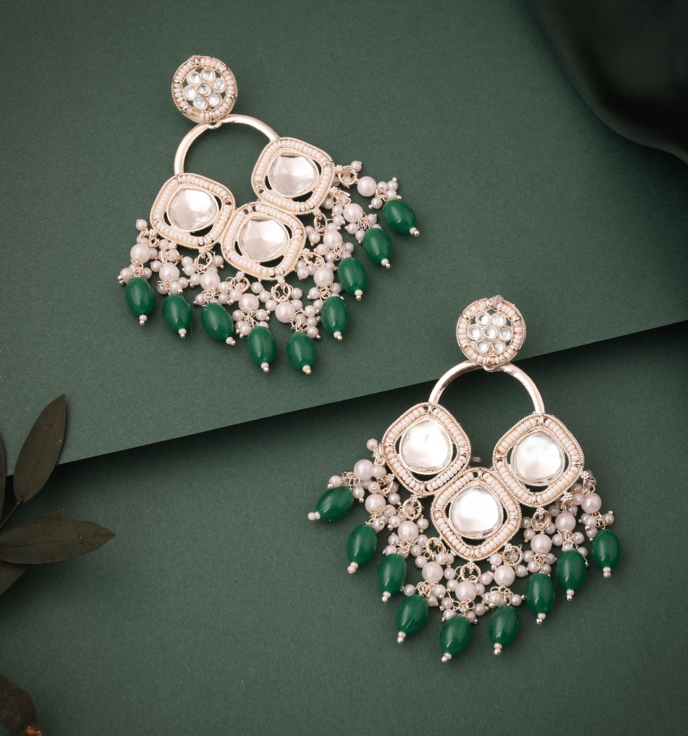 Hunar - White Gold Plated Earrings