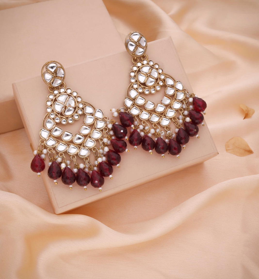 Hum - Jhumka Earrings with Kundan & Pearl - Red