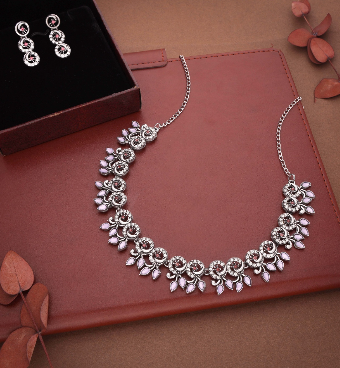 Geet - Elegant Silver-Plated Floral Design Necklace Set