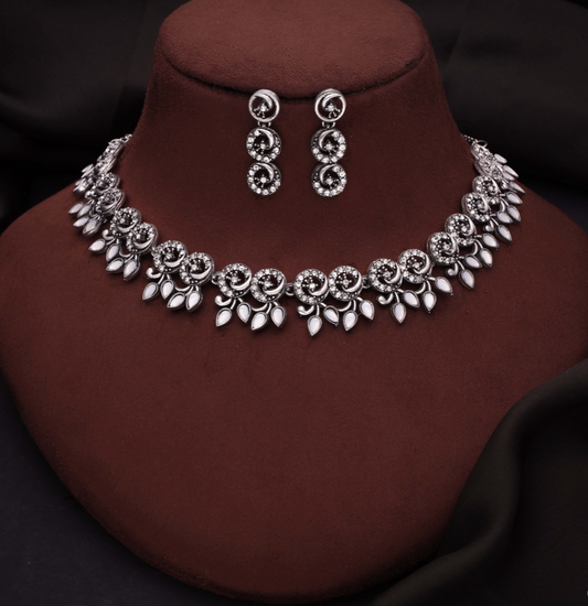 Geet - Elegant Silver-Plated Floral Design Necklace Set - White