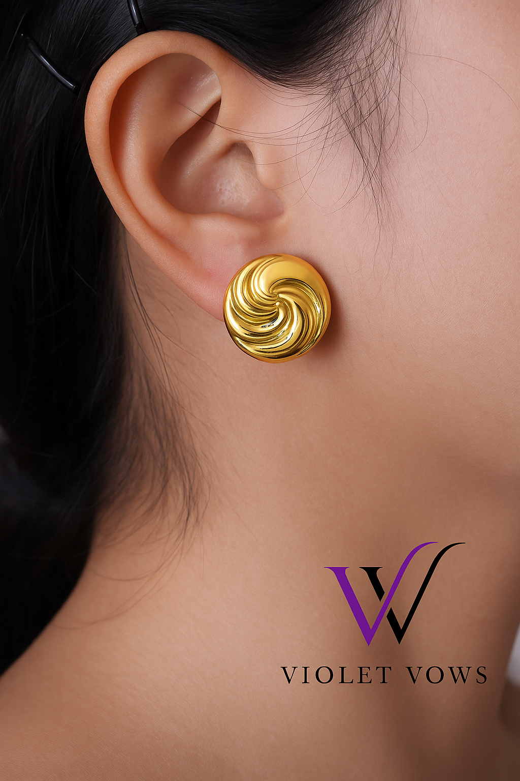 Sculpted Gold Swirl Studs