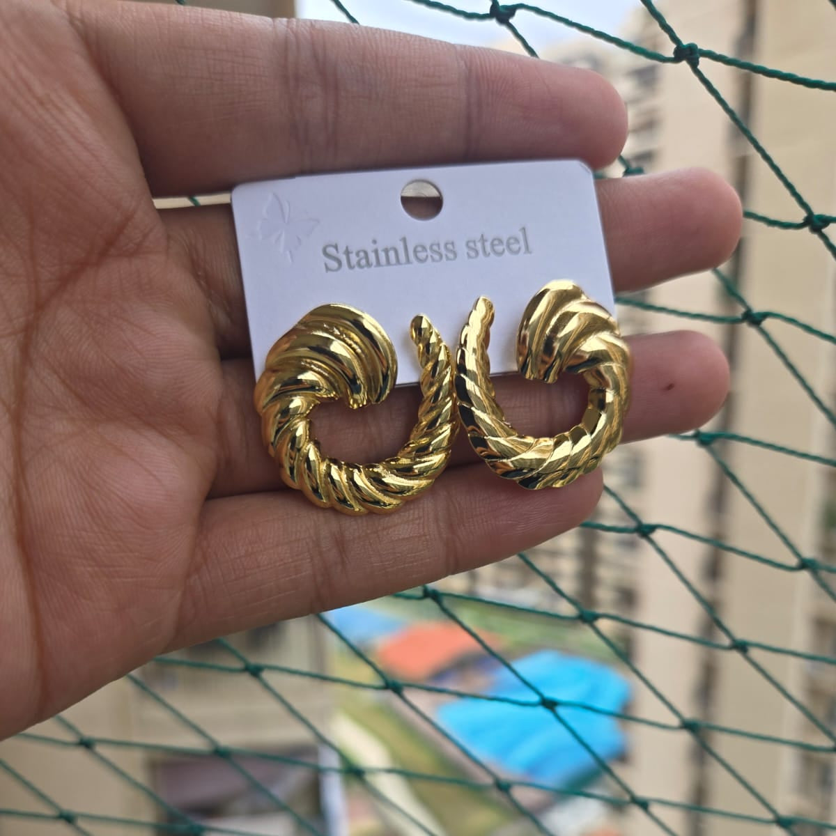 Sculptural Wave Studs
