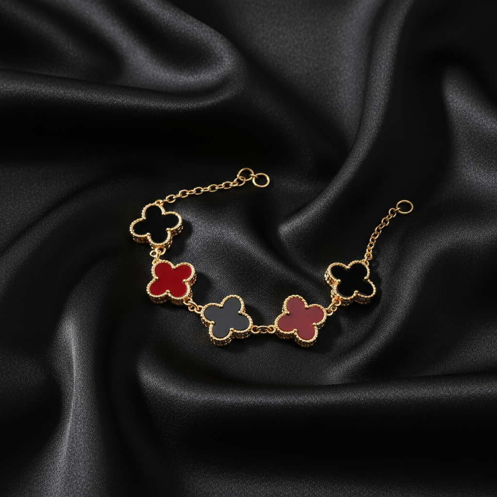Five Clover Bracelet - Black & Red