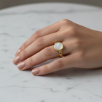 Gold Chain-Band Mother-of-Pearl Open Ring - marble lifestyle